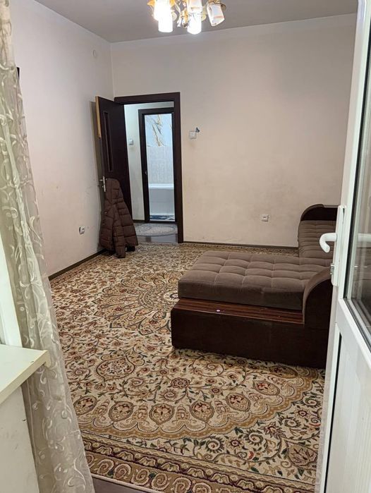 Продам квартиру Янги хает 10 строительный участок