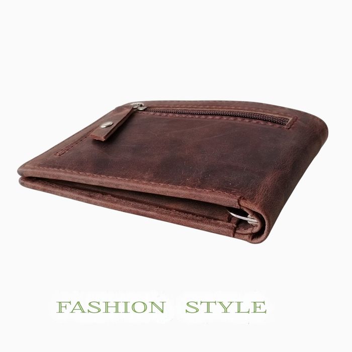 Мъжки портфейл от естествена кожа с щипка за пари