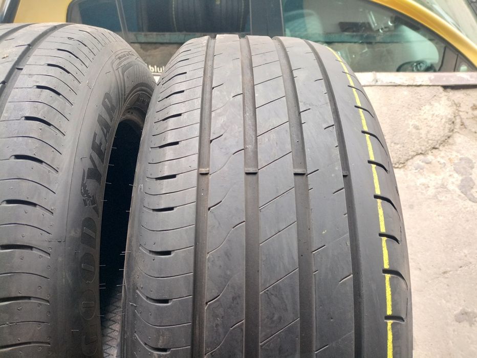2 anvelope Goodyear 275/60 R20 dot 0322