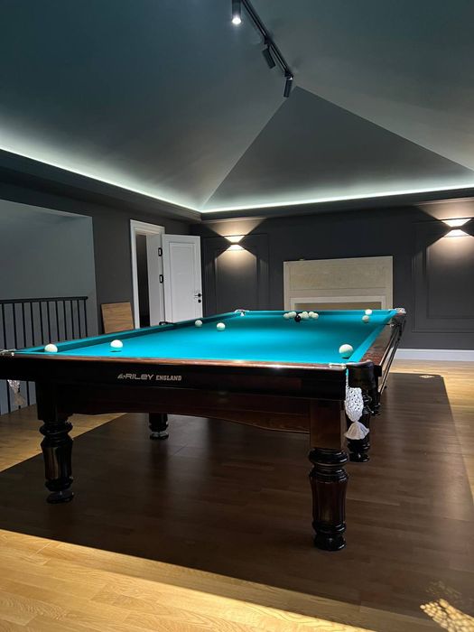 Бильярдный стол 12  мраморная покрытие. Размер 1.6х3.2