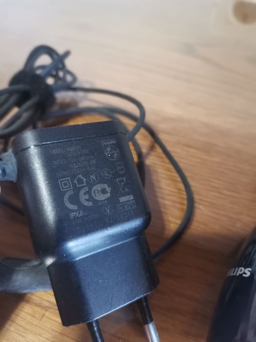 Aparat ras Philips PT 715 Olanda