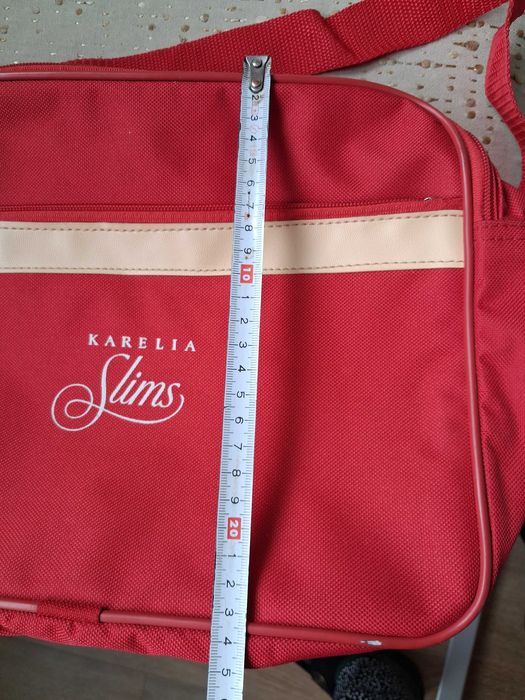 Малка пътна чанта