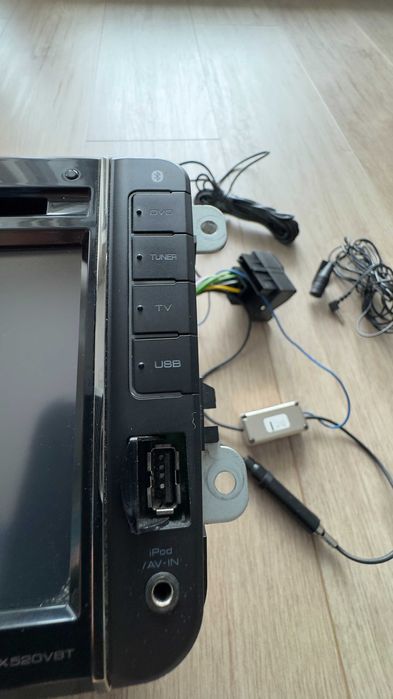 Navigatie player car multimedia 2DIN Kenwood DNX520VBT – Sunet TOP + Bluetooth Parrot | Peste OEM VW
