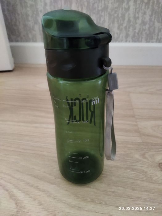 Бутылка для воды