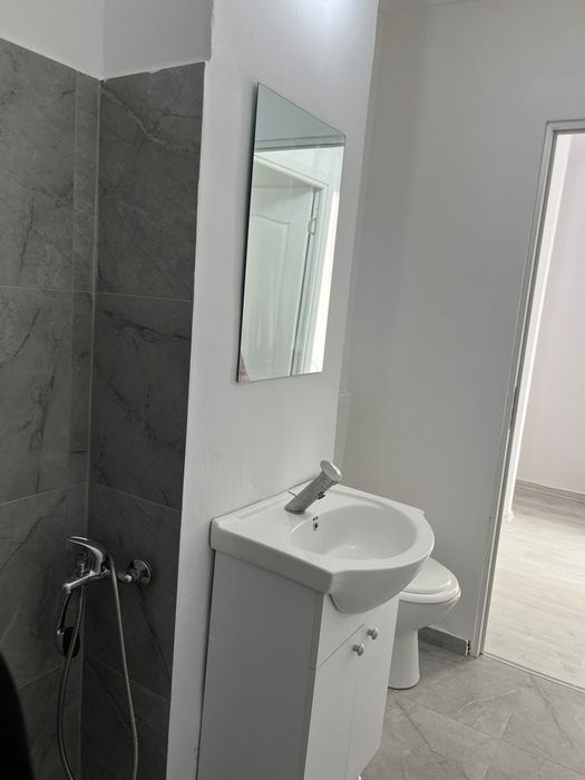 se vinde garsonieră Bărăgan