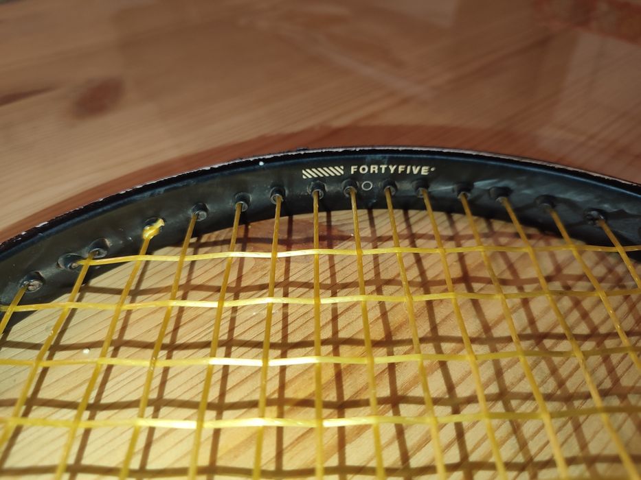 Ракетка для большого тенниса