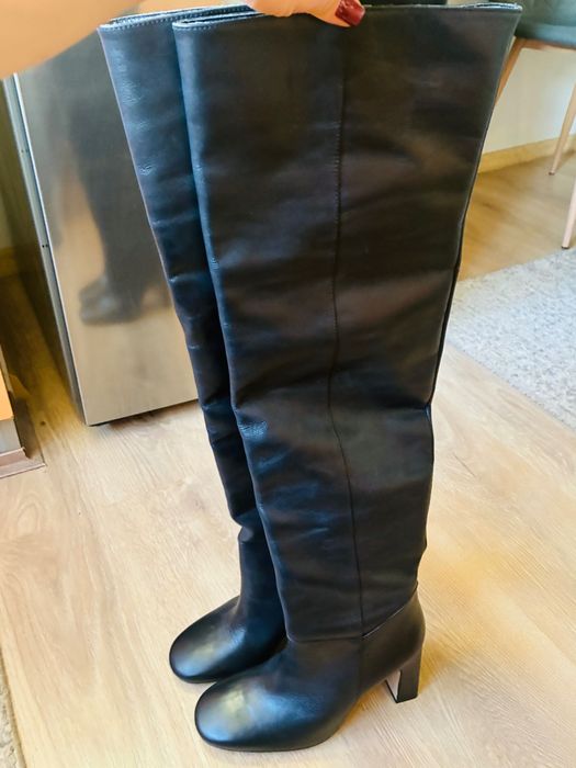 Високи ботуши Зара