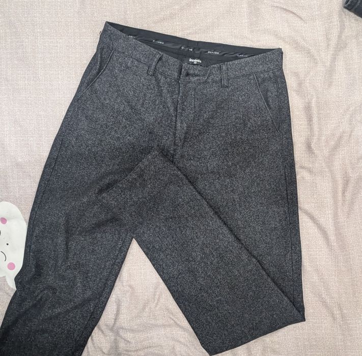 Брюки полуклассические из плотной ткани