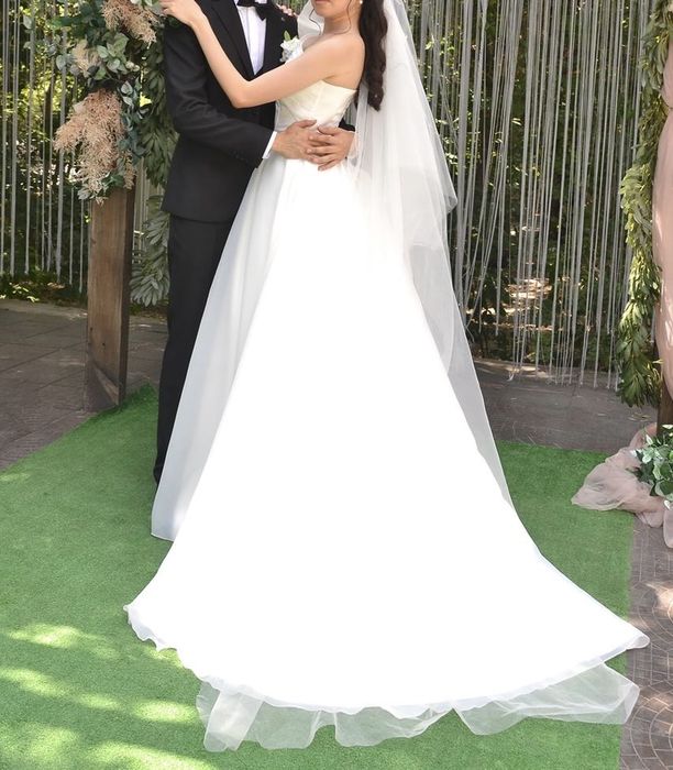 Свадебное платье