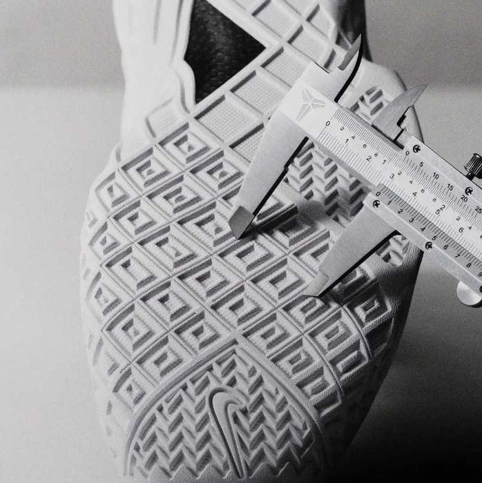 Чисто нови Nike Kobe 3 Protro “Halo” №43 – Оригинални  2025 модел