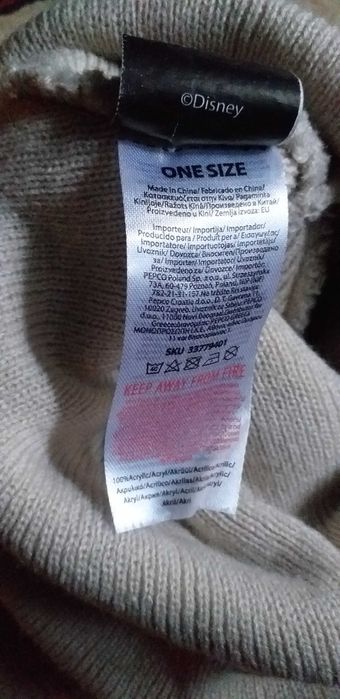 Căciulă originală Mickey Mouse cu emblema cusuta nu printata