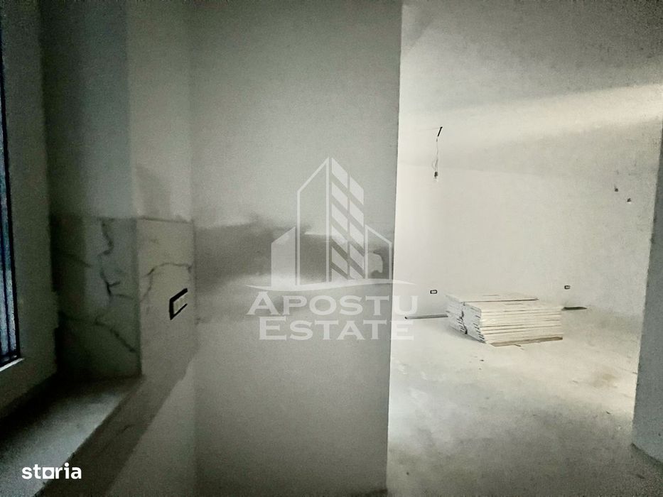 DE VANZARE Apartament doua camere cu gradina 10 mp