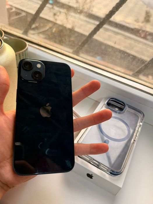 IPhone 13 в хорошем состояний