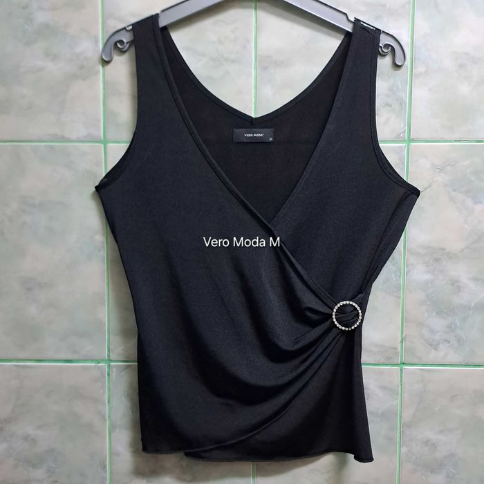 Bluze negre 5 lei bucata