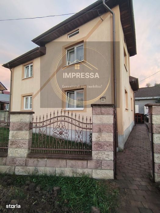 Se vinde casa Dornesti Suceava 75.000euro  panoramă superbă spre deal