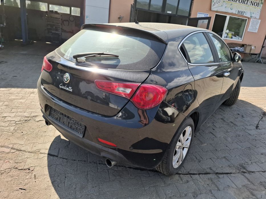 Elemente Caroserie Alfa Romeo Giulietta 1.9JTD Fabricat 2012