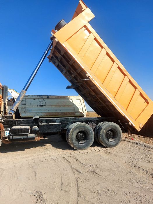 Shakman kuzuv sotiladi