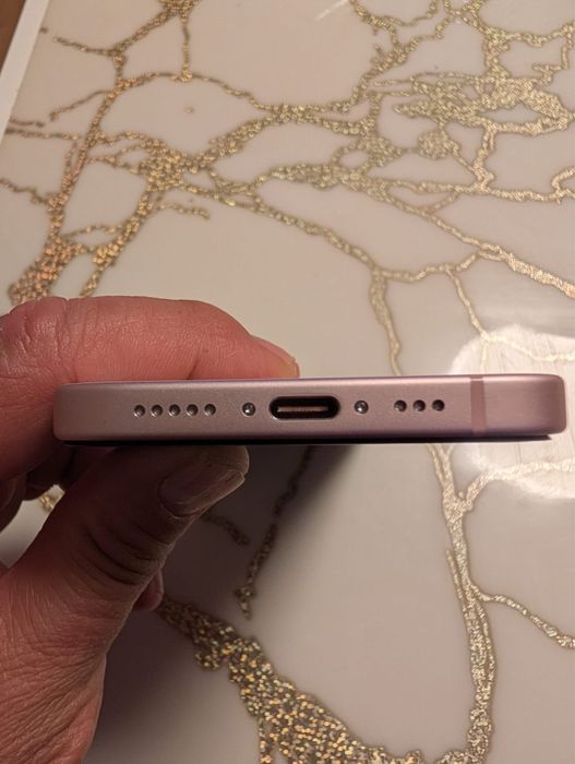 Iphone 15 128gb pink 100% батерия