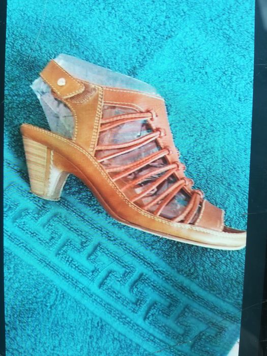 Bluza de primavara cu sandale