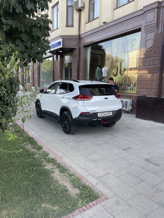 Срочно трекер 2 ред лине сотилади