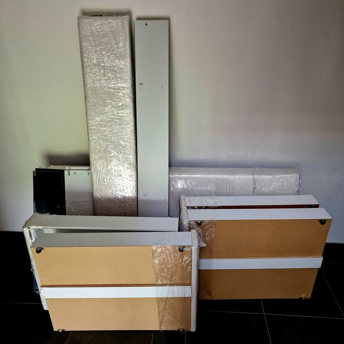 Pat PREMIUM cu saltea ReActive și somieră Sistem de la DORELAN Italia