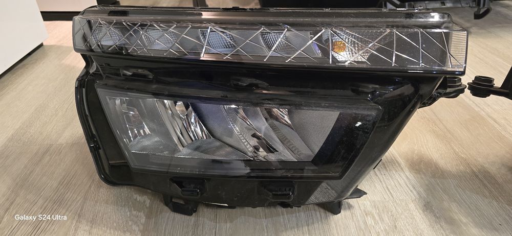 Far full led skoda kamiq