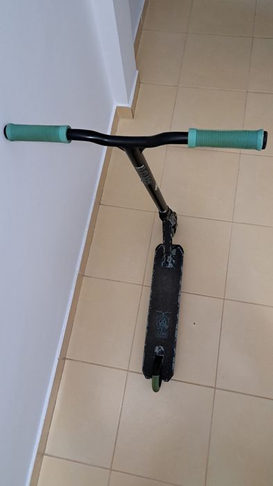Trotineta freestyle-Slamm scooters