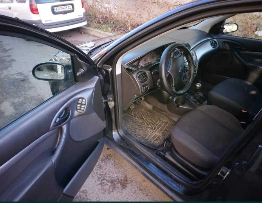 Продавам Ford Fokus 1.8 TDDI!90  монски сили
