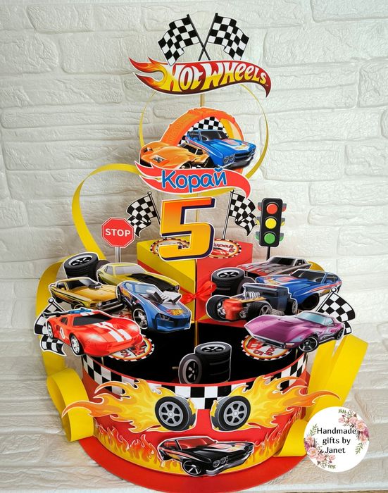 Ръчно изработени картонени торти за рожден ден