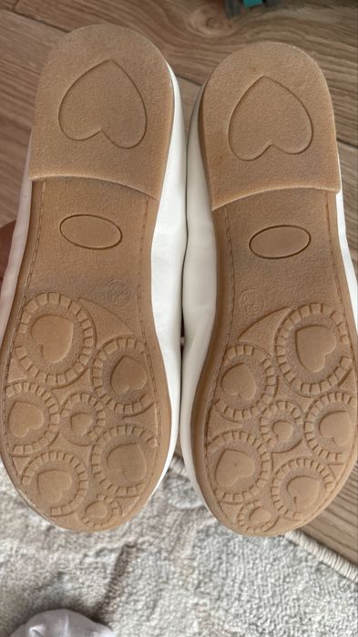 Туфли для девочки 28-29 р надо мерить