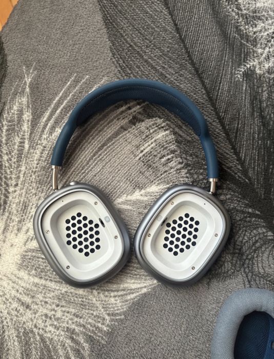 Vând Airpods Max albastre