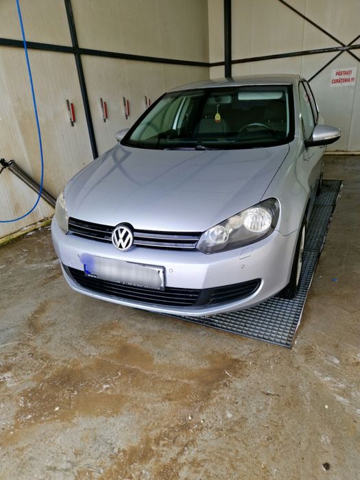 Dezmembrez vw golf 6 VI 1.6 tdi cay motor cutie portiera bara jante