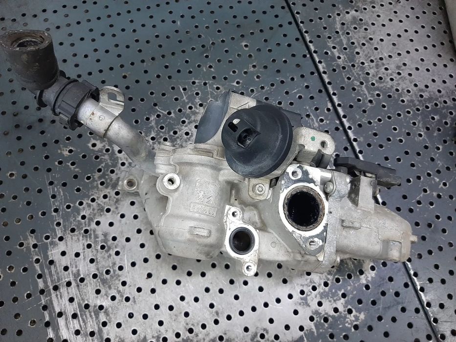 racitor gaze cu egr 1.4 tdci kvja ford fiesta 6 citroen c3 peugeot 308   5056390200