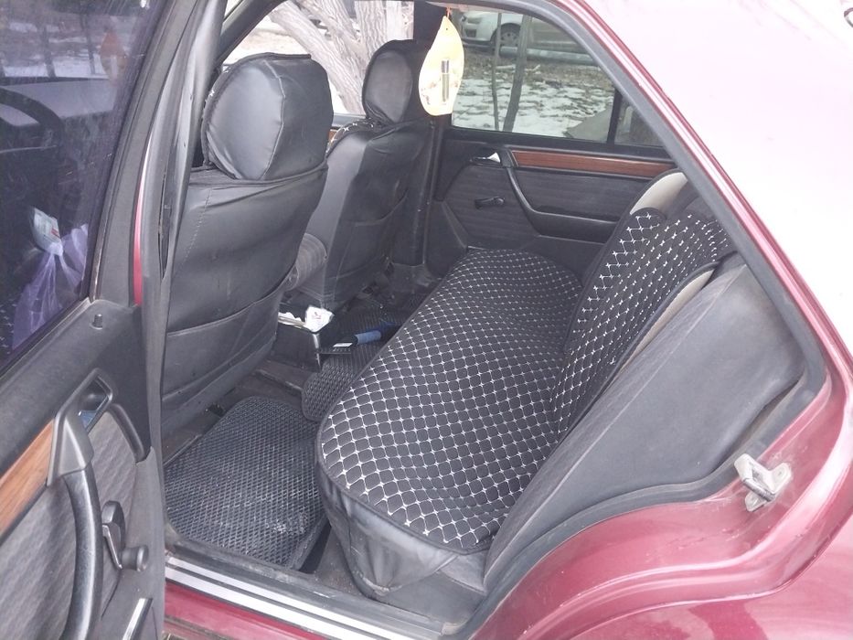 Продам легендарного Мерседеса,