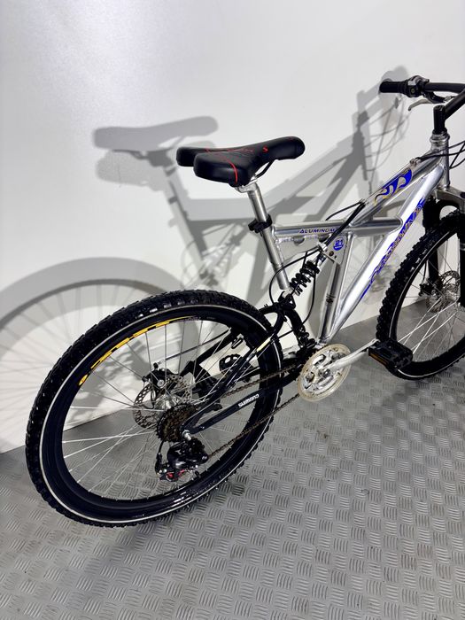 Алуминиев велосипед Crosswind 28 цола/ колело