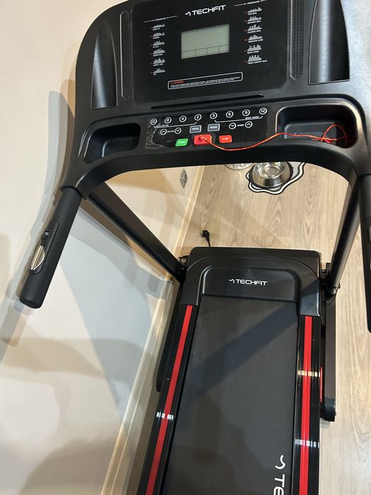Бягаща пътека TECHFIT® MT180