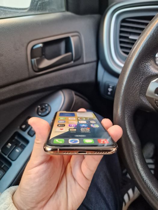 Iphone 11pro акб 100%