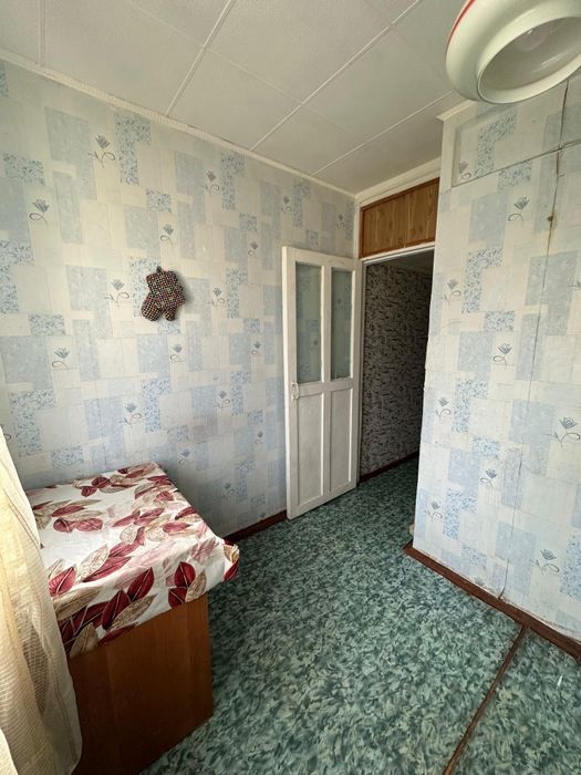 Понедельно 1 ком,