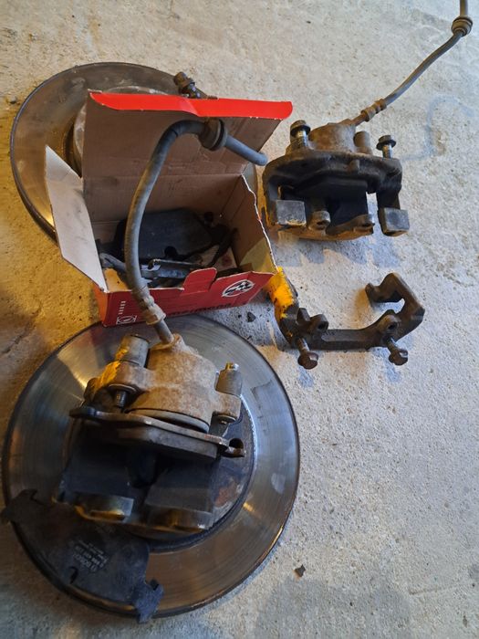 Frâne fata bmw e 46