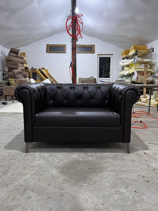 Mini divanlar sotiladi kafe va bar klub plastaysion