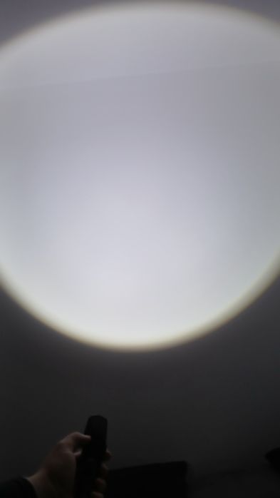 Lanterna cu acumulatori