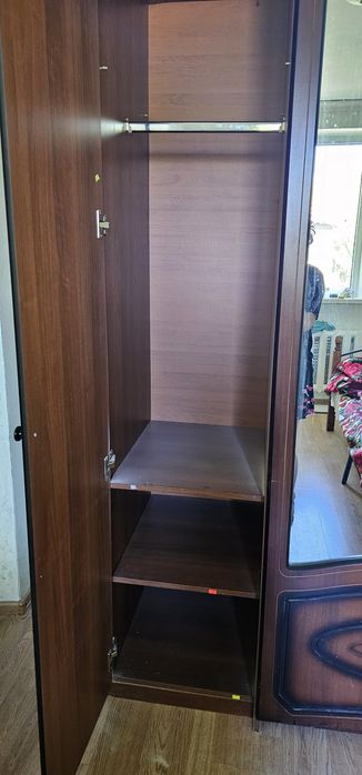 Продам шкаф в отличном состоянии
