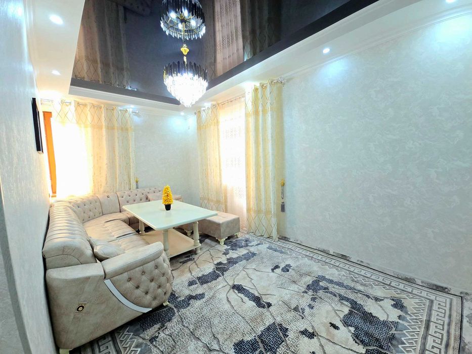 Сдаётся 3-комнатная квартира в районе Вокзал (Красный дом)