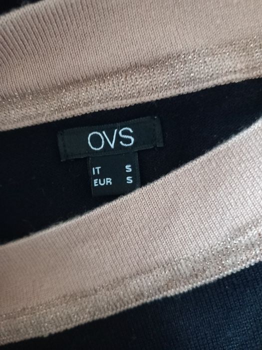 Еластична, плътна рокля