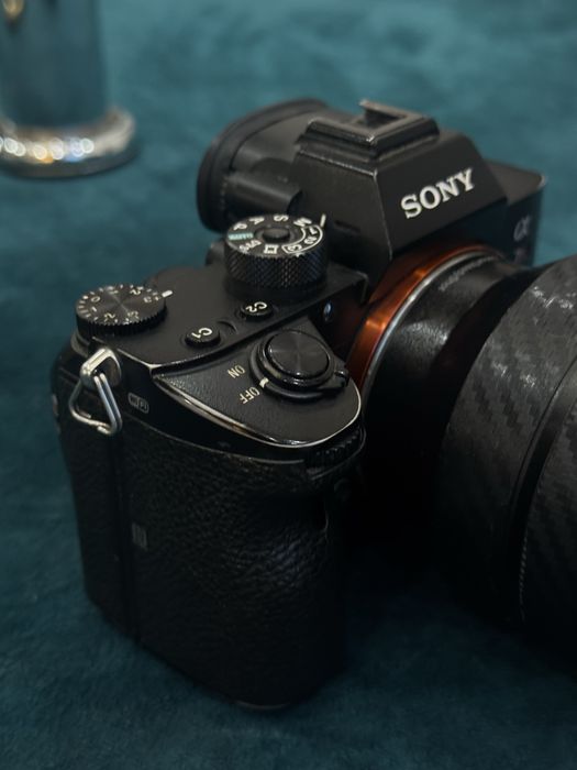 Sony a7r3 body yaxshi holatda