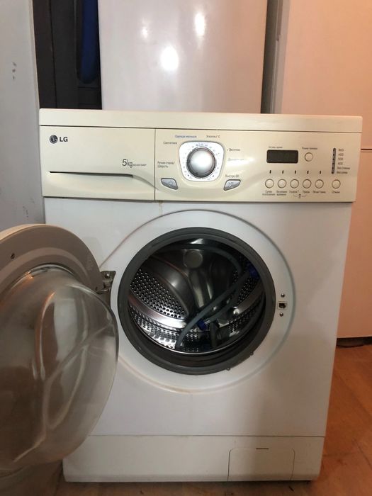 Стиральная машинка LG - 5 кг