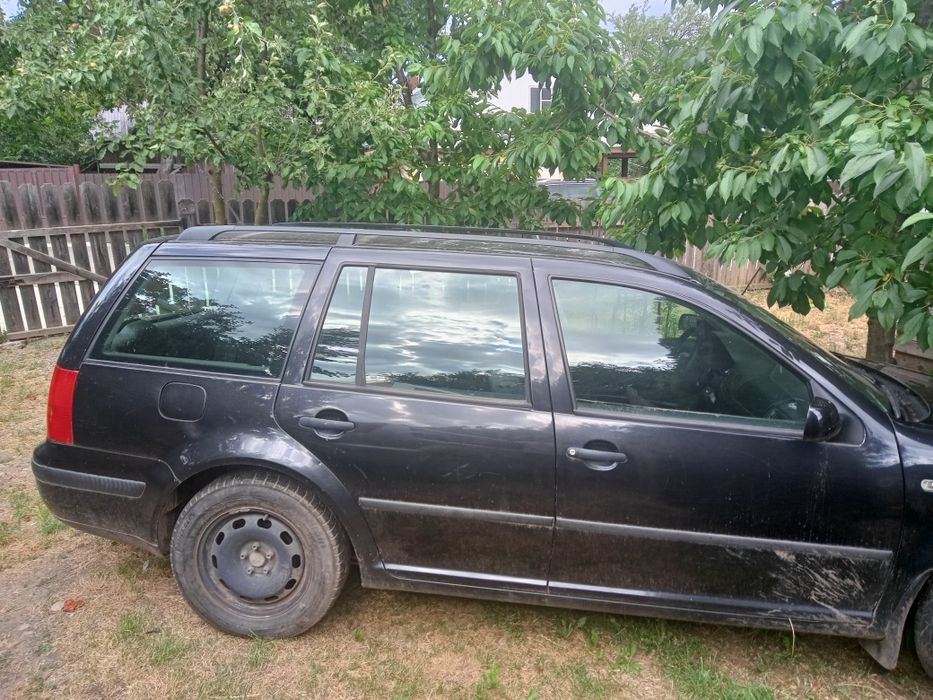 VOLKSWAGEN Golf 2003 — imagine 5