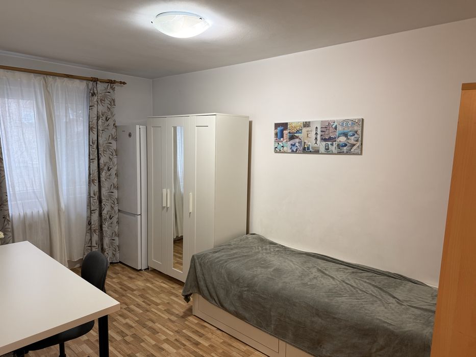 Garsonieră de închiriat