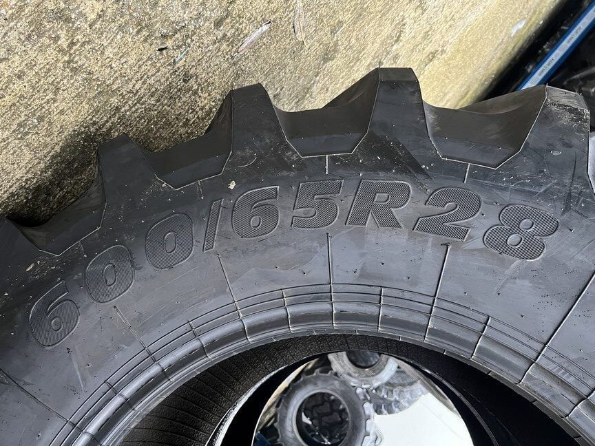 Anvelopa 600/65 R28 ARMOUR R-1W TL 150A8/147D  Cauciucuri tractor, Fiat, Case, Fendt, John Deere, New Holland, Massey Ferguson, UTB   Cauciucuri tract