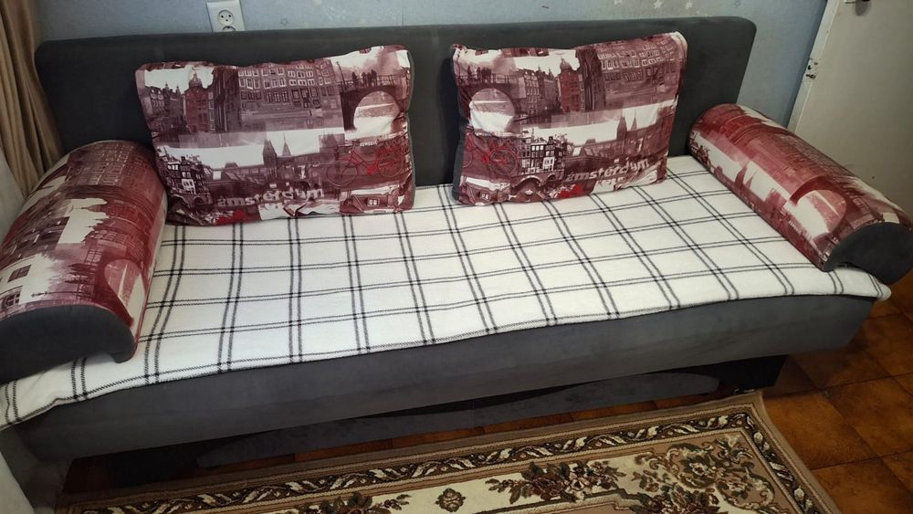 Продам диван раскладной